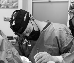 regeneracja-tkanek-jako-procedura-wspomagająca-implanty zębów